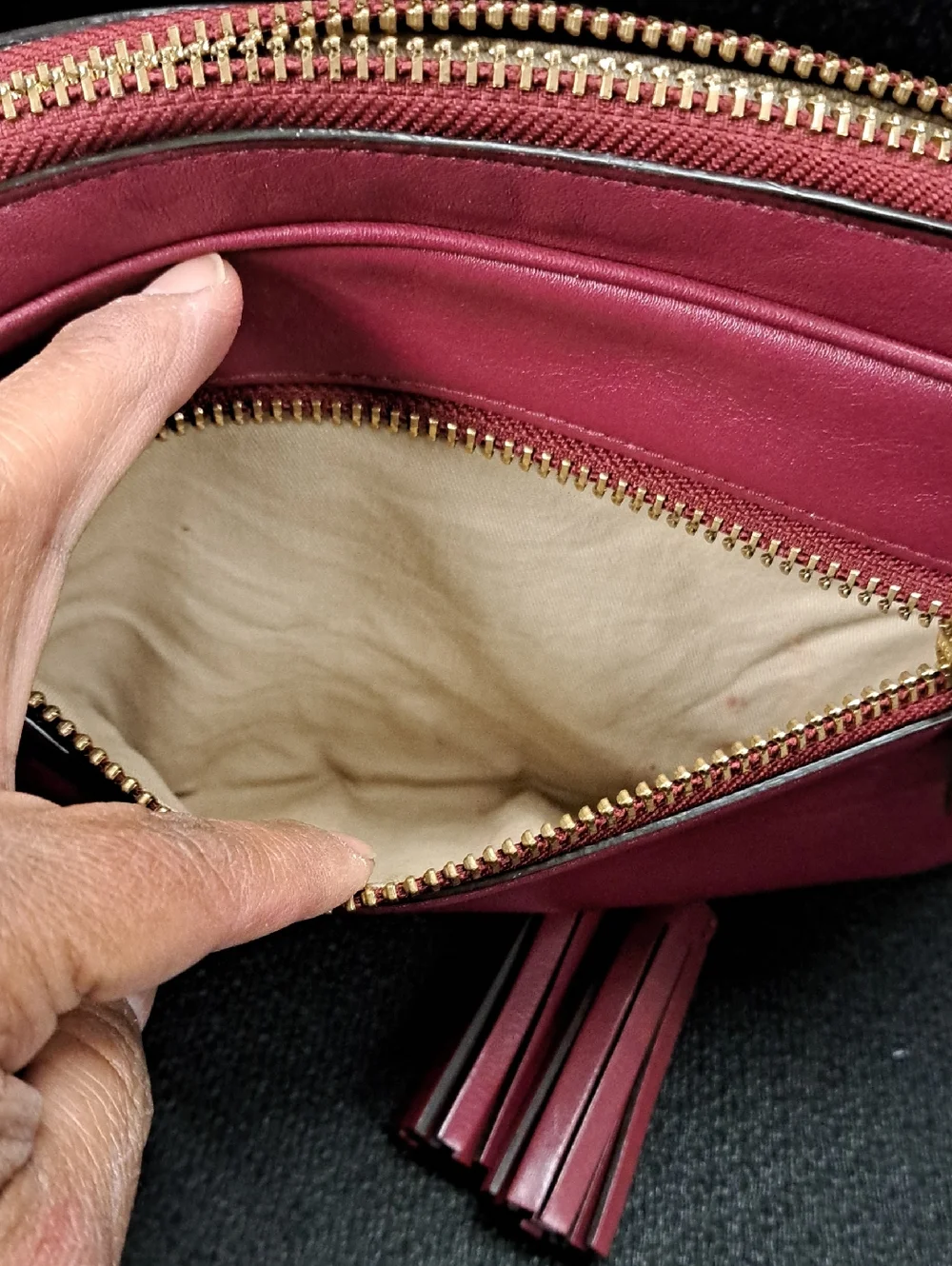 Coach Legacy 25362 Crossbody Bag- refined maroon leather  gold hardware 2013 - Picture 7 of 14